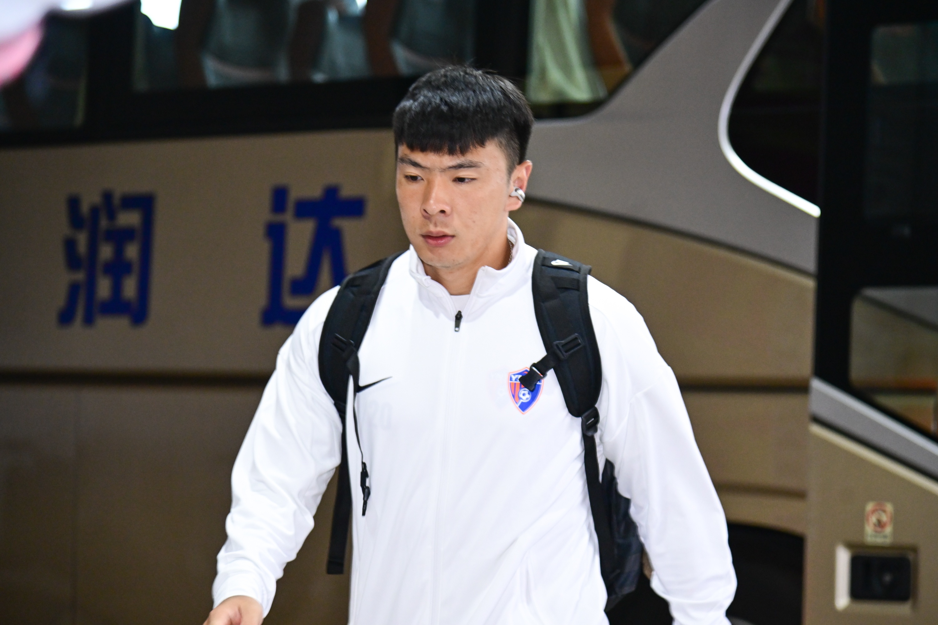 本賽季出戰(zhàn)10場中超！博主：玉昆球員張宇峰將回歸亞泰